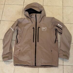 Men’s Burton AK Swash GORE-TEX 2L Jacket – XL – Summit Taupe